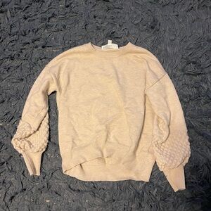 Women’s beige sweater size small (worn once)